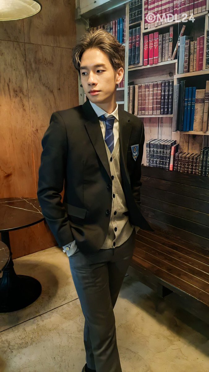 fc_prom tweet picture