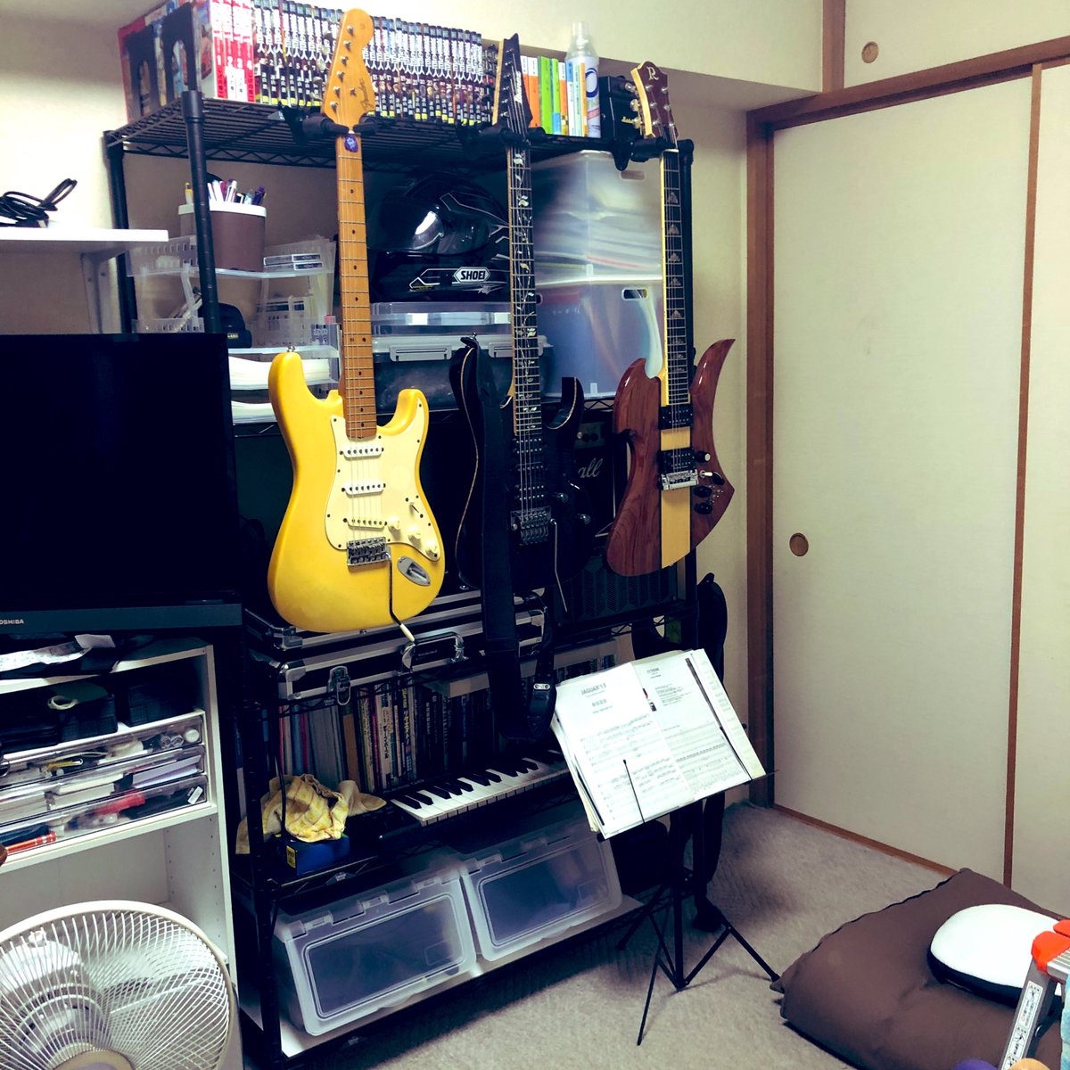 姓 伝導率 ウェブ メタル ラック ギター La Feve Jp