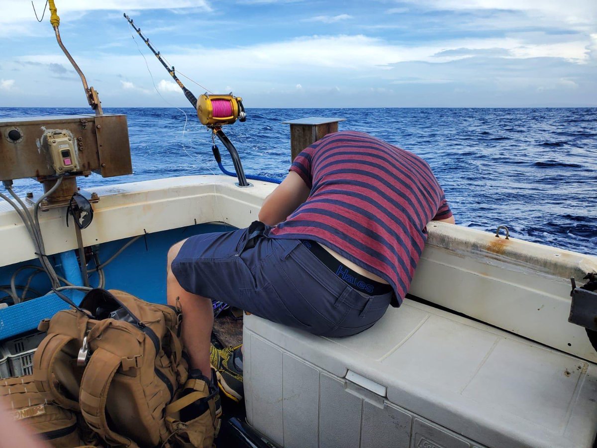 Not_Blade_6's tweet image. A sign of a great team is when they choose to be around each other outside of when they have to be around each other. #bladeinvictus staff showing the strength of the pack on their deep sea excursion in Oki. One member had less fun but shall remain nameless...🤣 #forwarddeployed
