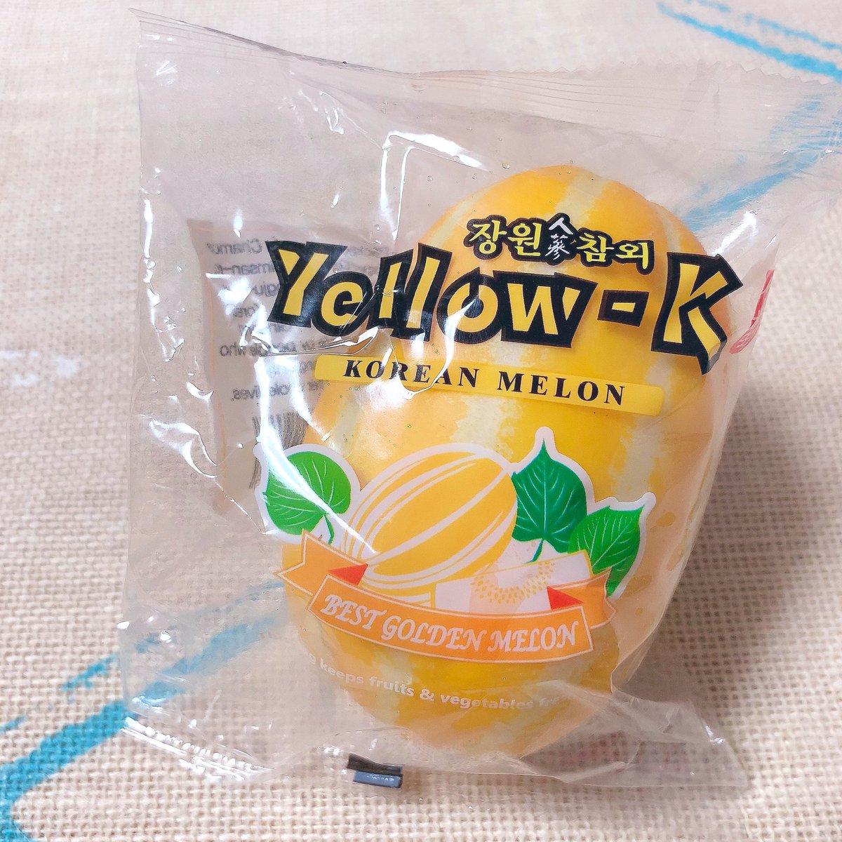 yucoriNGSK's tweet photo. 可愛らしいKorean melonを買ってみた
美味しい食べ方調べよ〜🍈

#koreanmelon https://t.co/wjIfH736vy
