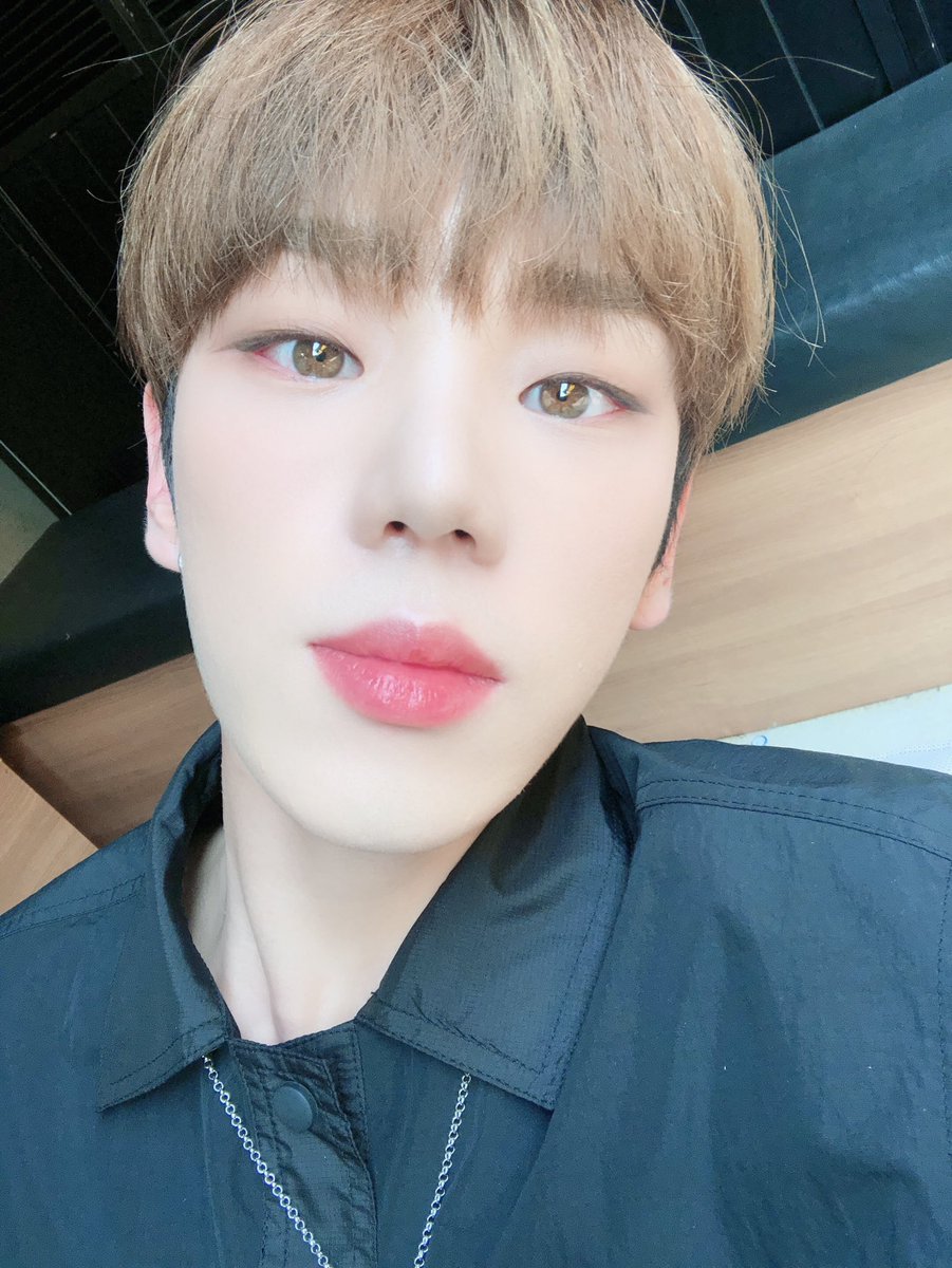 official_ACE7's tweet photo. [#에이스_김병관]
🥰
#에이스 #초이스 #ACE #CHOICE https://t.co/H3UdM2NerL
