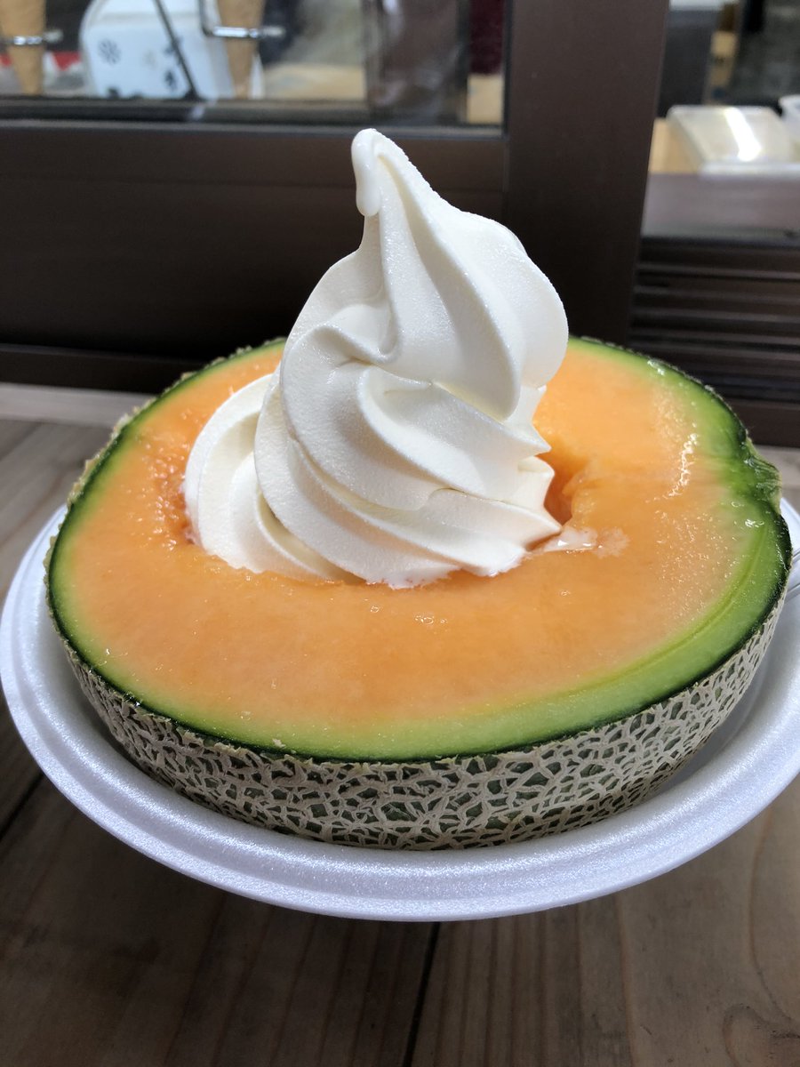 Rei ハーフメロン ソフトクリーム付 800 サングリーン旭 ホイップメロン クレープ 500 サングリーン旭 メロン ソフト 700 フォレストパークメロンの森 メロンの森の生搾りメロンジュース目当てでしたが時間が遅く完売でした