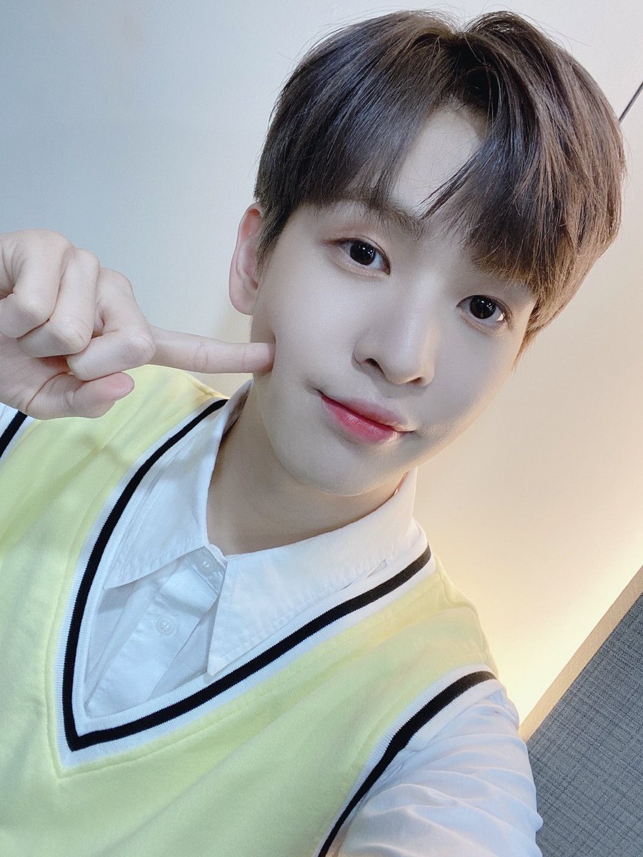 MaAllenFrance's tweet photo. 💫| 📸 | PHOTOS 

Post de Allen sur le Twitter des membres.🥰

©️: CRAVITY_TWT

#ALLEN #ALLENMA #앨런 #CRAVITY #Cravitycloud9 #Cloud9 #REMEMBER_WHO_WE_ARE https://t.co/2T56BfXNmH