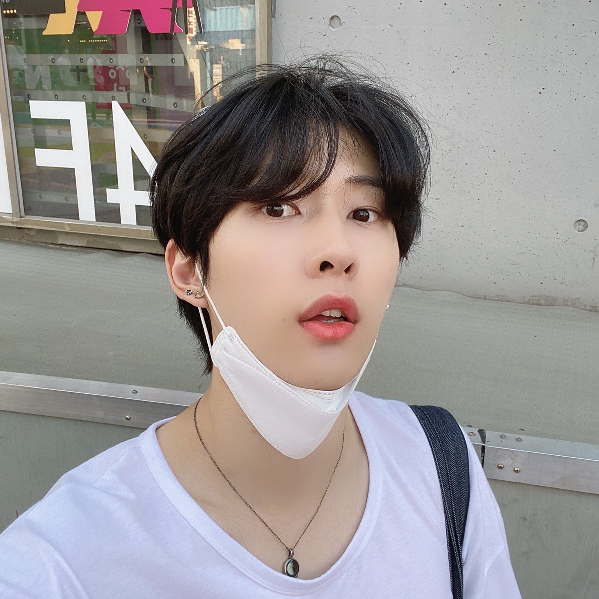 Noir__official's tweet photo. 오늘의 연국이 여기까지❤
#느와르 #NOIR #연국 #올리기로한 #인생네컷 #잘자 #루미 #안녕쓰밥버거❤❤ https://t.co/IknXtD6O3l