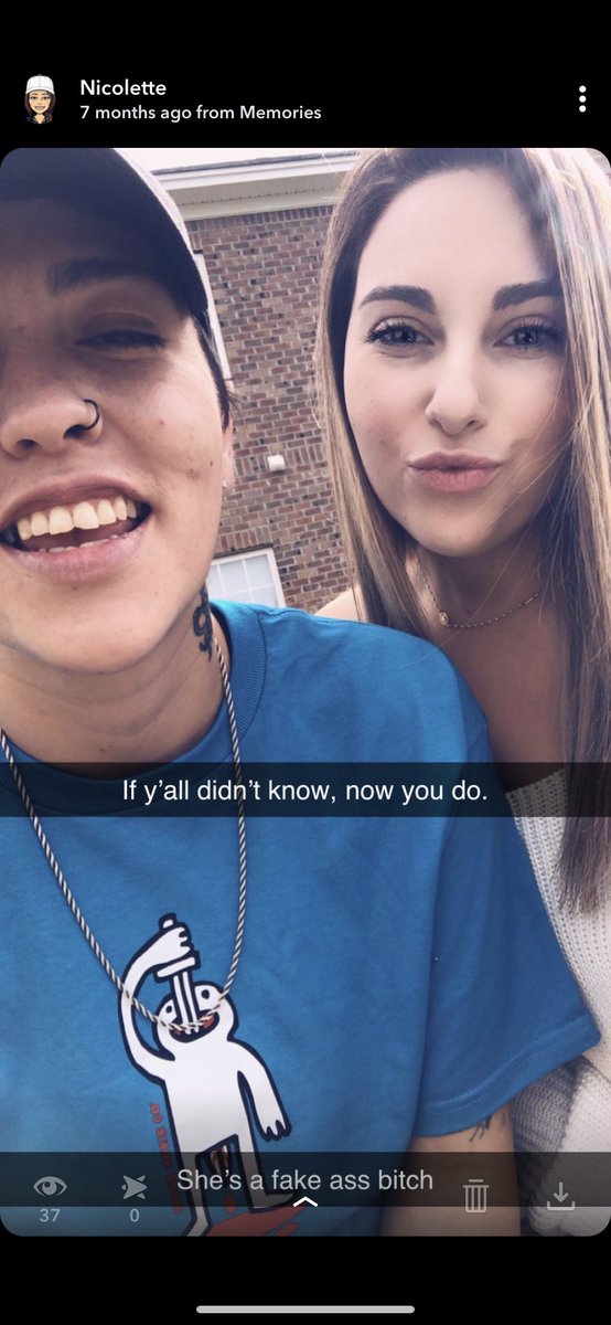 nicoletttaaa's tweet photo. I stuck with this girl for a good year just for her to do this. Please blow her shit up. She’s the most fucked up person. Ashley Lynn Cain https://t.co/wiWAkFSFX0