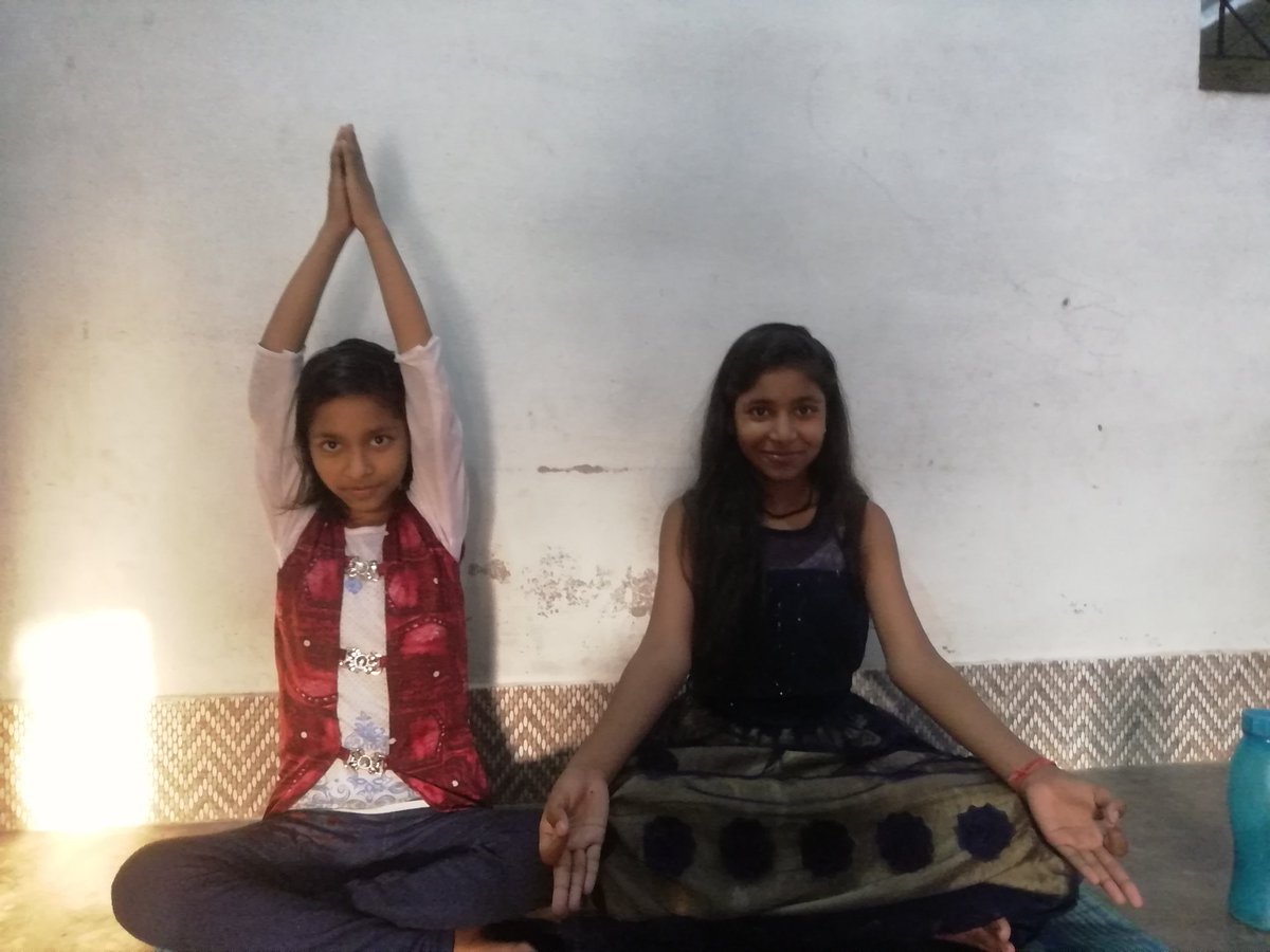 csc_bela's tweet photo. #cscyogaday #CSCPeYoga @CSCUttarPradesh @dintya15 @Anandcscdmauriy @rsprasad https://t.co/kZm0MCB7dP