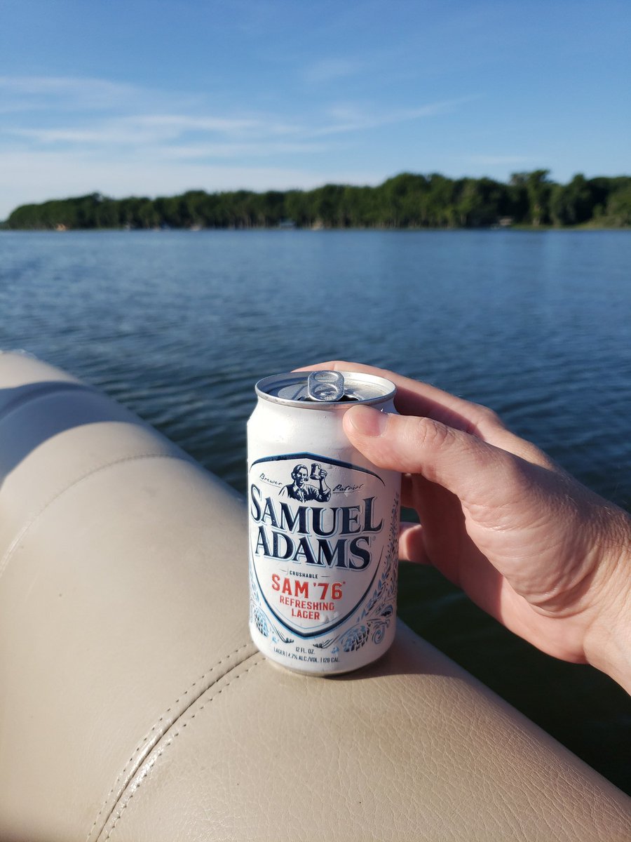 DuaneBello's tweet photo. Happy Father's Day!
#fathersday2020 #betteronaboat #sam76 @SamuelAdamsBeer https://t.co/XVzOQrtxzE