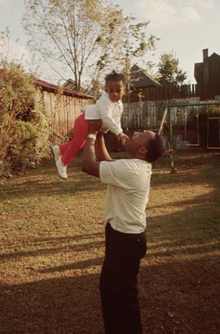 BerniceKing's tweet photo. You’ve taught me so much.
And your love and legacy endure.
Missing you, still. 
Happy Father’s Day, Daddy. https://t.co/eg2qj4p1yr