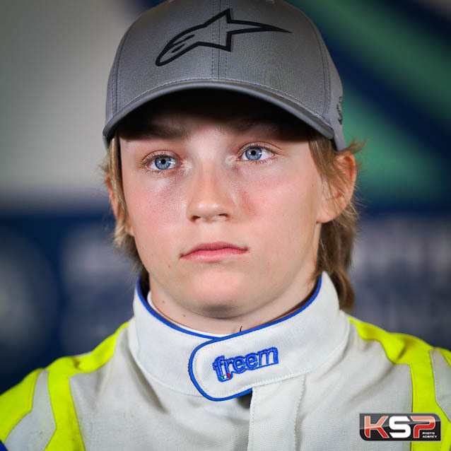 superlicenca's tweet photo. 🏁#F4Dinamarquesa
🇩🇰 Jyllandsringen, Corrida3
#Resultado
1⃣ Conrad Laursen 🇩🇰/ FSP
2⃣ Sebastian Øgaard 🇩🇰/ FSP
3⃣ Mads Hoe 🇩🇰/ Mads Hoe
4⃣ Juju Noda 🇯🇵/ Noda
5⃣ Benjamin Frislund 🇩🇰/ FSP
6⃣ Lucas Daugaard 🇩🇰/ Daugaard
7⃣ Christoffer Christensen 🇩🇰/ Mads Hoe
#DanishF4 #Formel4DK https://t.co/fH27clv42I