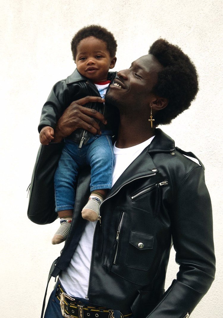 AdonisBosso's tweet photo. Babyfather 👶🏾🧔🏿 https://t.co/TMiAu6TLEw