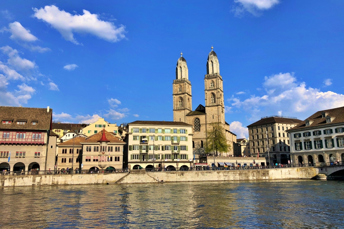 theplanetd's tweet photo. Taking this time to start planning future travels? Check out The Ultimate Switzerland Itinerary by Local Writer @LISwitzerland https://t.co/2KRg1oBHCR #travel https://t.co/bDIlQjEUm5