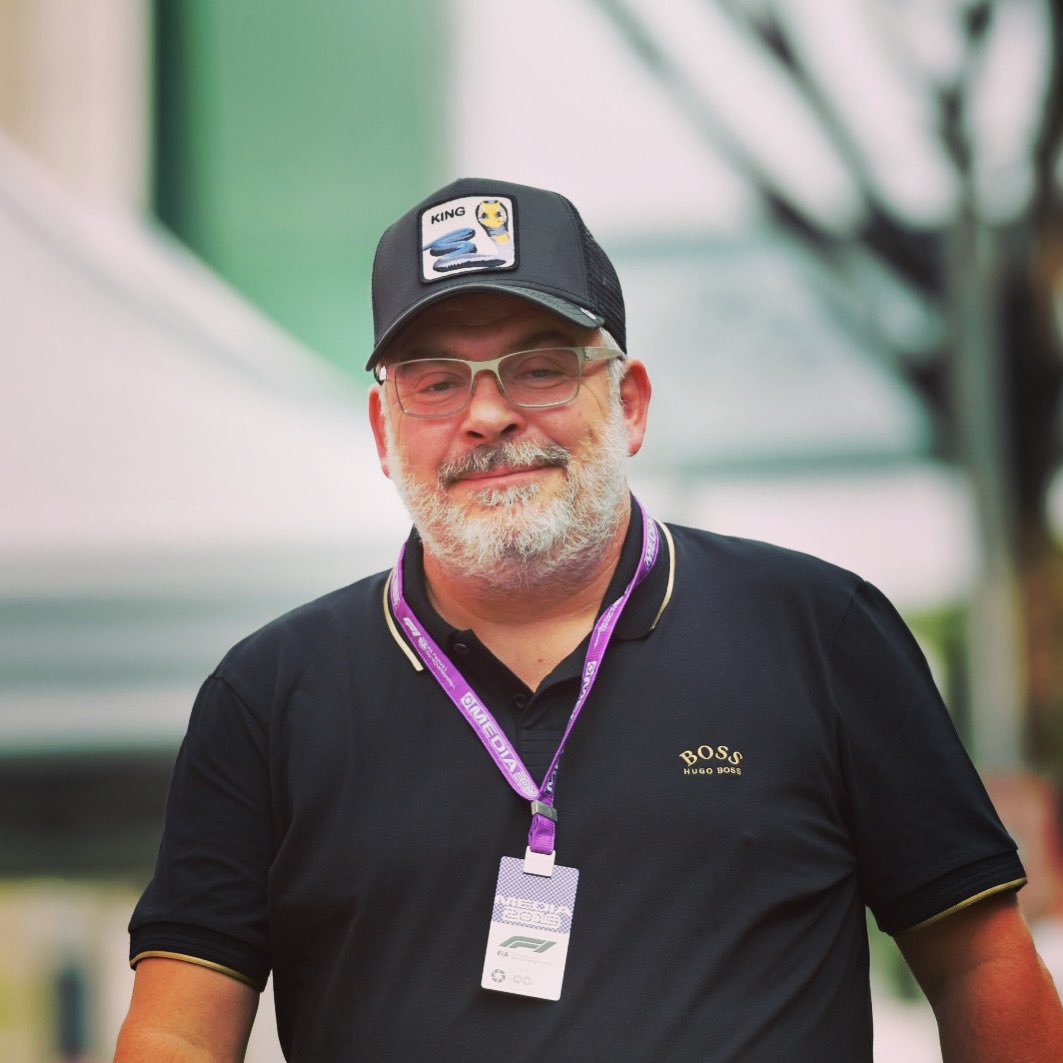 Peter Reichert (@ritschie65) on Twitter photo Nach drei Jahrzehnten fahren wir von RTL Ende dieser Saison unseren Formel 1-Boliden in die Garage! Danke für eine tolle Zeit mit tollen Menschen und ebenso tollen Erlebnissen! Und bis sich das Garagentor senkt, heißt es noch bis Dezember: Pedal to the Metal!!! Versprochen! Nach drei Jahrzehnten fahren wir von RTL Ende dieser Saison unseren Formel 1-Boliden in die Garage! Danke für eine tolle Zeit mit tollen Menschen und ebenso tollen Erlebnissen! Und bis sich das Garagentor senkt, heißt es noch bis Dezember: Pedal to the Metal!!! Versprochen!