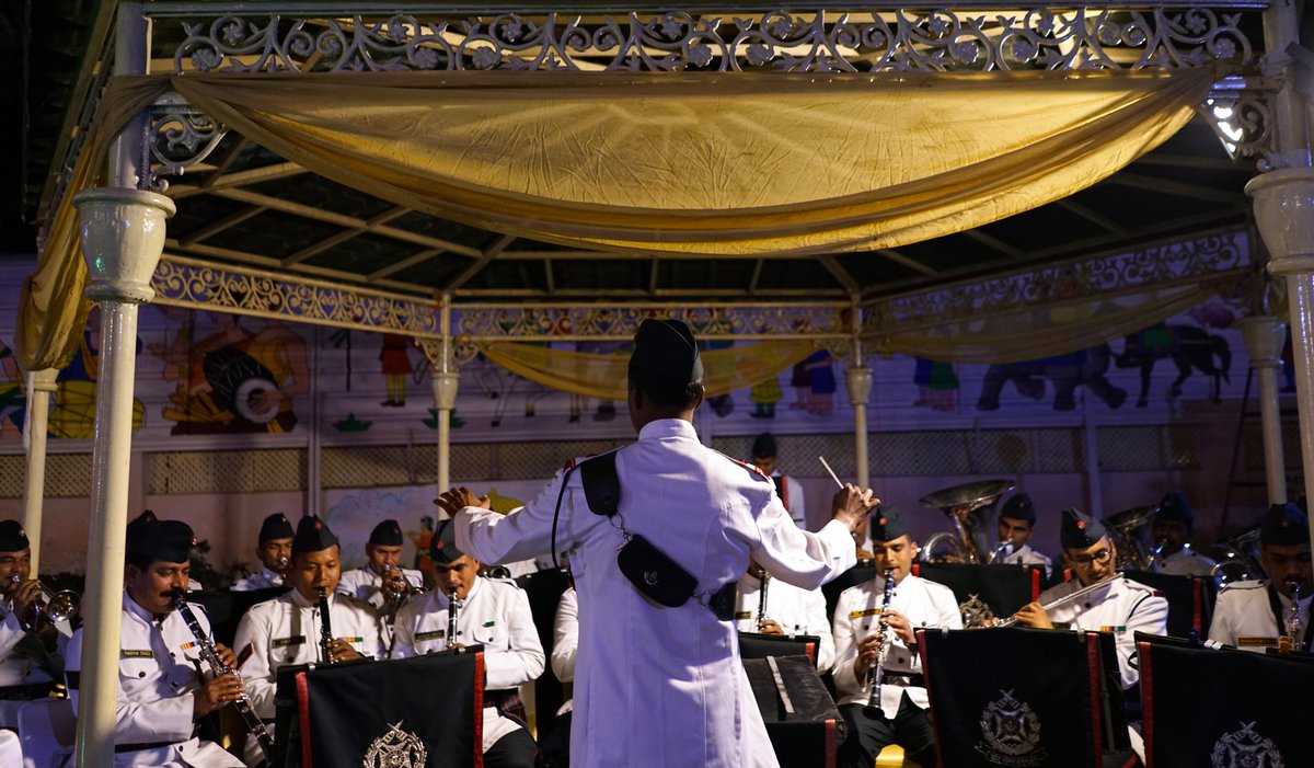 alluringframes's tweet photo. Baraat || Music expresses that which cannot be said and on which it is impossible to be silent.
#alluringframes #indianwedding #indianweddingbuzz #indianweddingphotographer #sundaythoughts #wearthechange

@wedmegood
@ShaadiBazaar
@WeddingSutra
@WeddingZIndia
@indianweddingz https://t.co/drN23D7ixH