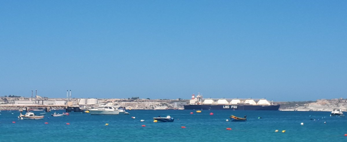 BriguglioMike's tweet photo. In the meantime....
#MaltaNotForSale #HouseOfCards #Malta https://t.co/qKT4No6VZC