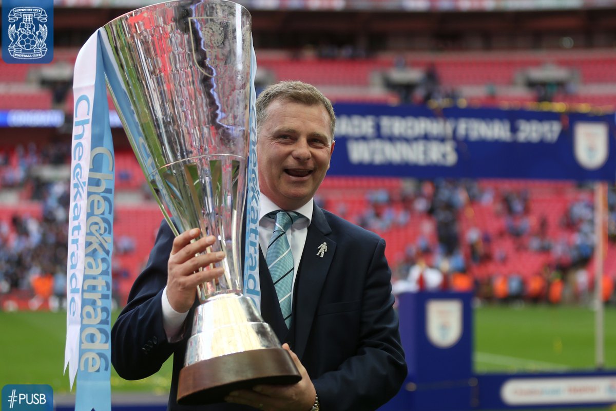 CoventryCityFC's tweet photo. 🏆🏆🏆 #PUSB https://t.co/5qVpC07ZDU