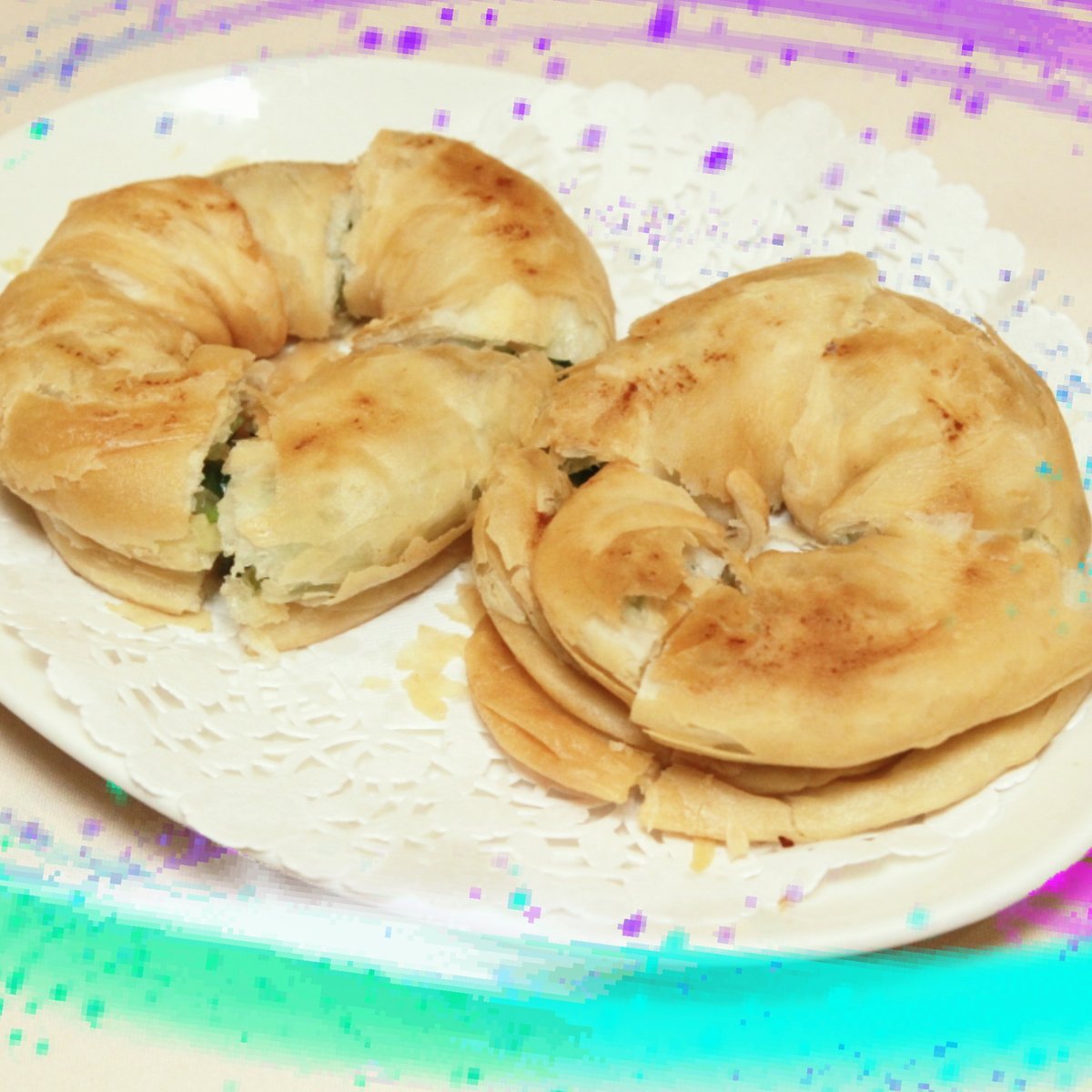 SilverDragonYYC's tweet photo. Shanghai Scallion Pancakes!
Call# (403) 264-5326
Flaky pastry filled with savory green onion filling.
#yycfood #yyceats #yycfoodie #foodyyc #eatyyc #dimsum #yycfathersday #calgaryfood #calgaryfoodie #yycfoodies #CalgaryRestaurant #yyclunch #eatlocalyyc #yyceat #yycfoodporn #yyc https://t.co/zJ6tHKKSls