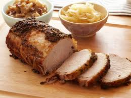 ChristopherEton's tweet photo. Don't forget from 12-5pm on a Sunday you can order your  Sunday Roast Dinner with The Christopher Hotel!

With many different plates and extras to choose from, leave the pots and pans in the draws and come and collect your dinner from us: https://t.co/9AhqSxlEaE #eton #windsor https://t.co/lrqp2u4r71
