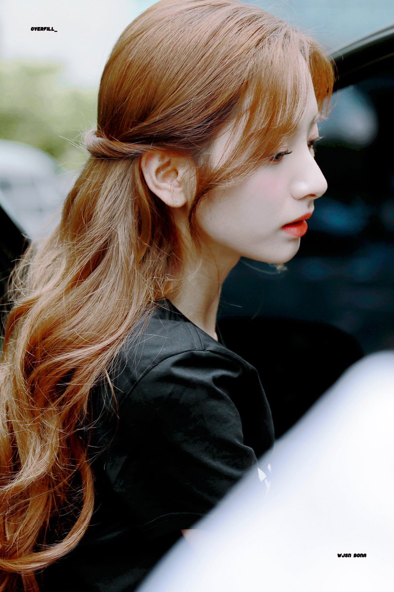 bona pics 🍒 tweet media