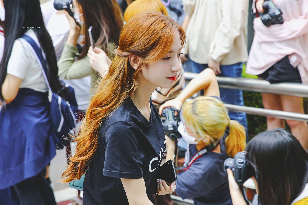 bona pics 🍒 tweet media