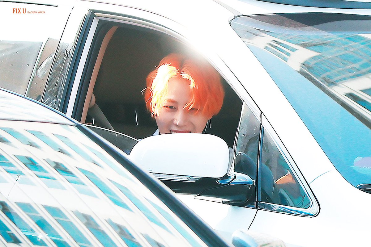 cloud_wanna_'s tweet photo. 200621 sbs 인기가요 퇴근 🧡 하성운 요 셍랑둥이😍 

#하성운
#HASUNGWOON 
@gooreumseng
#TwilightZone
#인가_하성운 https://t.co/4Q6ox1mFwV