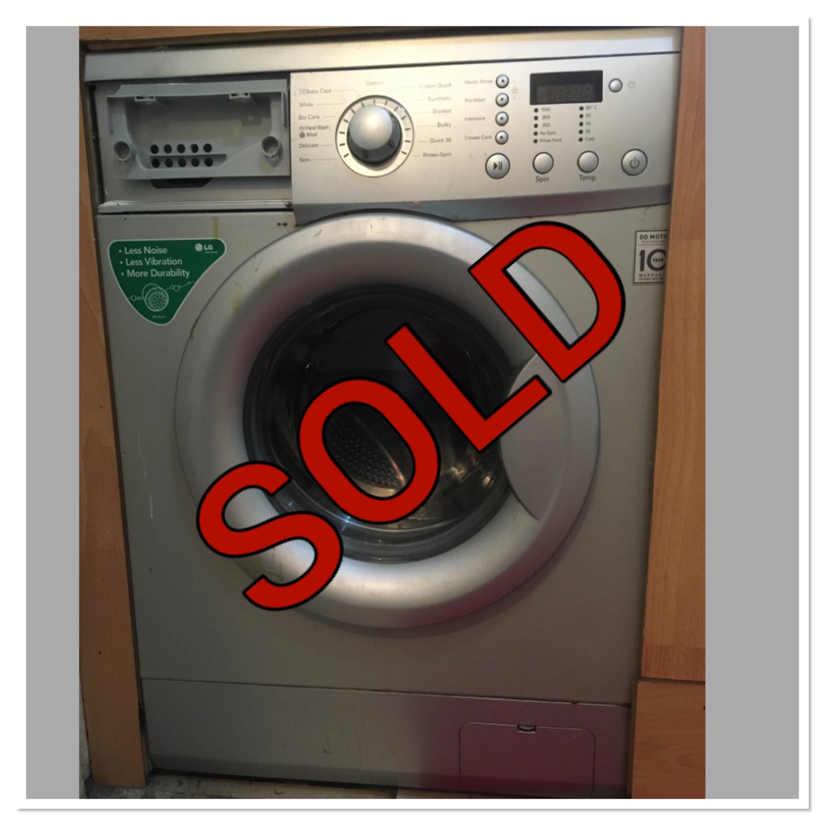 sereneaty1's tweet photo. Yaaaaay! Great deals don’t last long! Hurry. See previous posts for other amazing offers. 
#bargain #lhw #lhwhelp #sales #declutter #decluttering #unclutter #declutterme #homeappliances #triciabiz #lagos #lagosdeals https://t.co/jh7EFWIq9B
