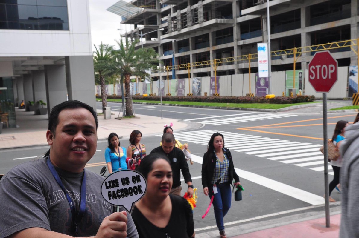 justgeeh's tweet image. Once, there are just 1 and 2 Ecom #moacomplex