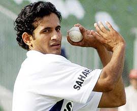 Early CareerPathan was part of U19 WC squad 2002 in which he took 6 wickets at an avg of 27. He was then selected in India's emerging player team in 2003 and then played the Asian Youth Championship where he was leading wicket taker as he took 18 wkts at an avg of 7.38. 