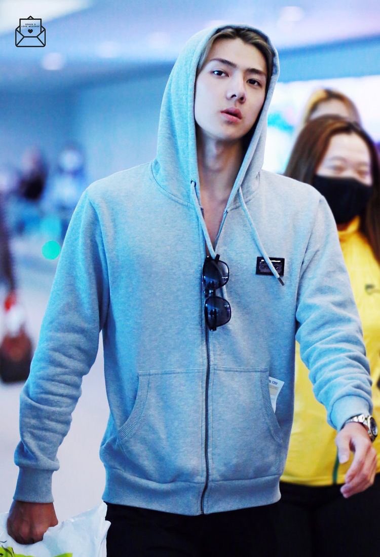 He really built like thattt