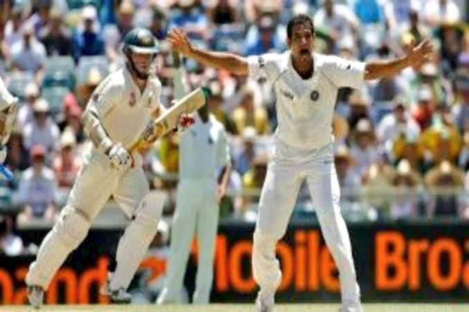 ..a fighting 330 on the board. Later, takes up the ball to set the stage by dismissing the openers for rampaging  @rpsingh to take a 4-fer. He, then, enters into the 3rd innings as a night-watchman, by taking the bouncers to the chest & scores a fighting 46 that help Ind..