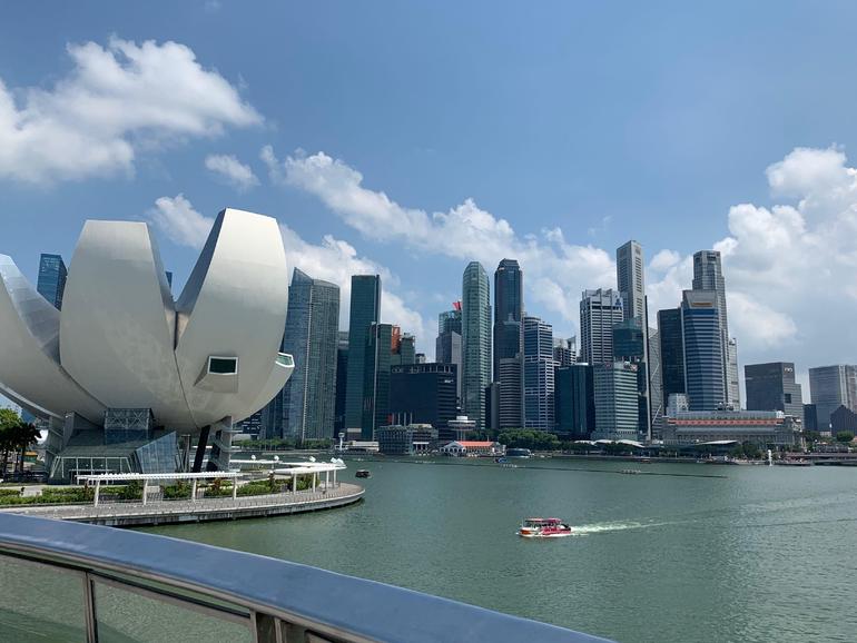 Chi3fBrokenToe's tweet photo. Singapore's Temasek joins Facebook-backed Libra project https://t.co/W7FV8uMA03 https://t.co/O4tHInfavJ