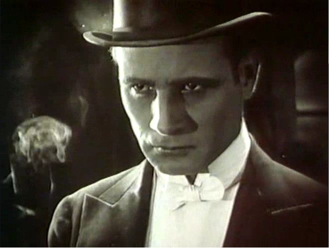 stars_silent's tweet image. #VictorVarconi