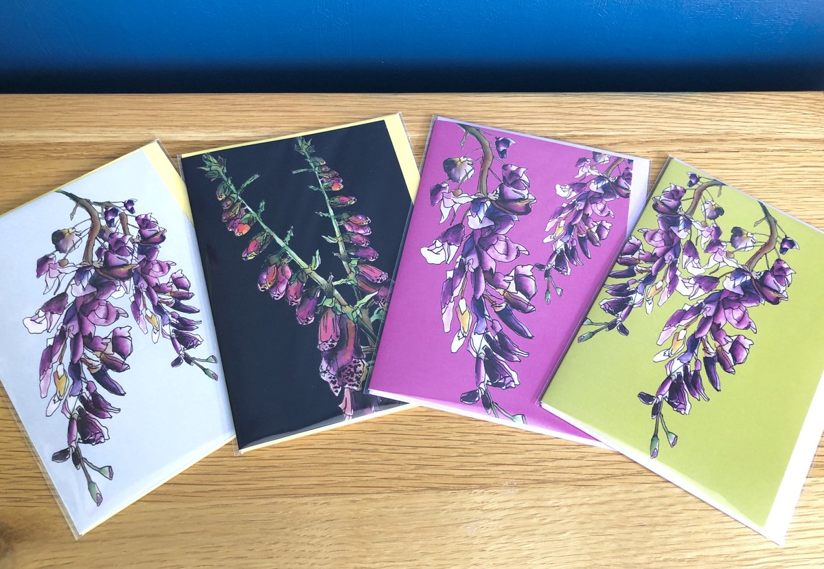 HollyPopsandPup's tweet photo. Good evening #HandmadeHour I have started painting in lockdown and have been making these floral designs into cards 😊 Should have some prints soon too! https://t.co/dFIvkWVXYO