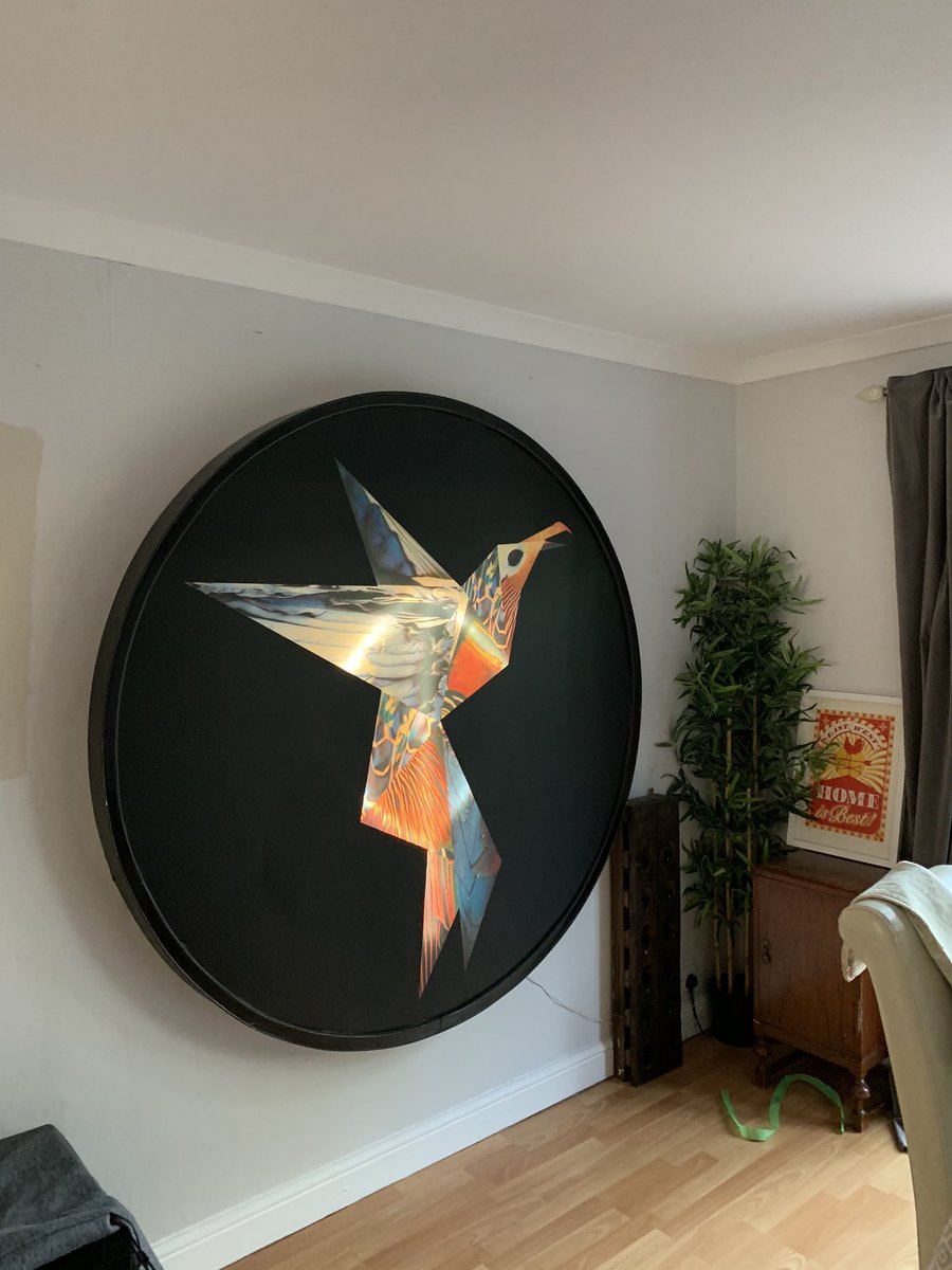 beardylegs's tweet photo. Really miss @StornowayBand. So many amazing memories from gigs in Wallingford, Oxford, Reading, Truck, Wood...and our kitchen! Glad to have the Bonxie on our living room wall as a constant reminder. 🖤 #TimsTwitterListeningParty @Tim_Burgess https://t.co/twYXrwcqiR