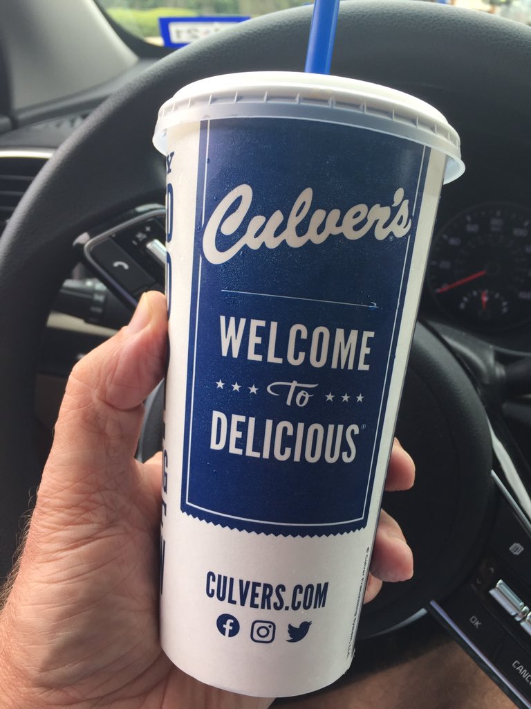 BillBowen995's tweet photo. Fatherβs Day road trip to Flower Mound before my show today. π #TurtleSundae https://t.co/cBI2O4DZLr