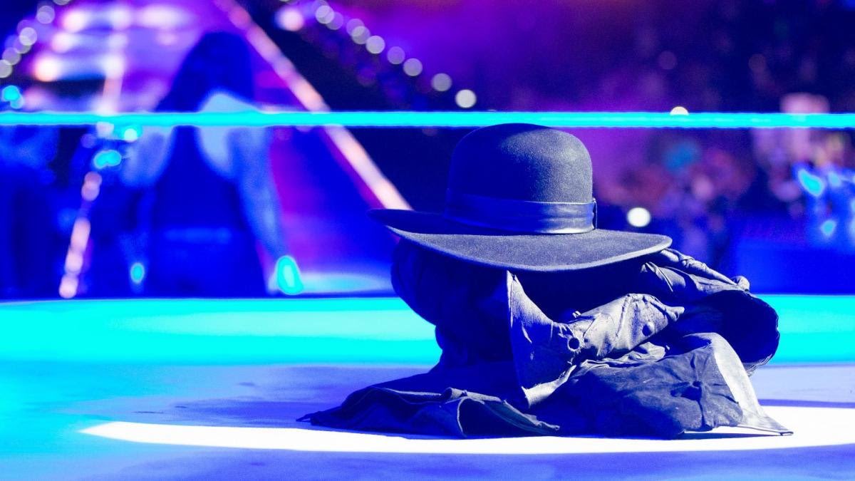 cunninghamlee91's tweet photo. GOAT of @WWE #ThankYouTaker @undertaker https://t.co/mL3PJWZziY