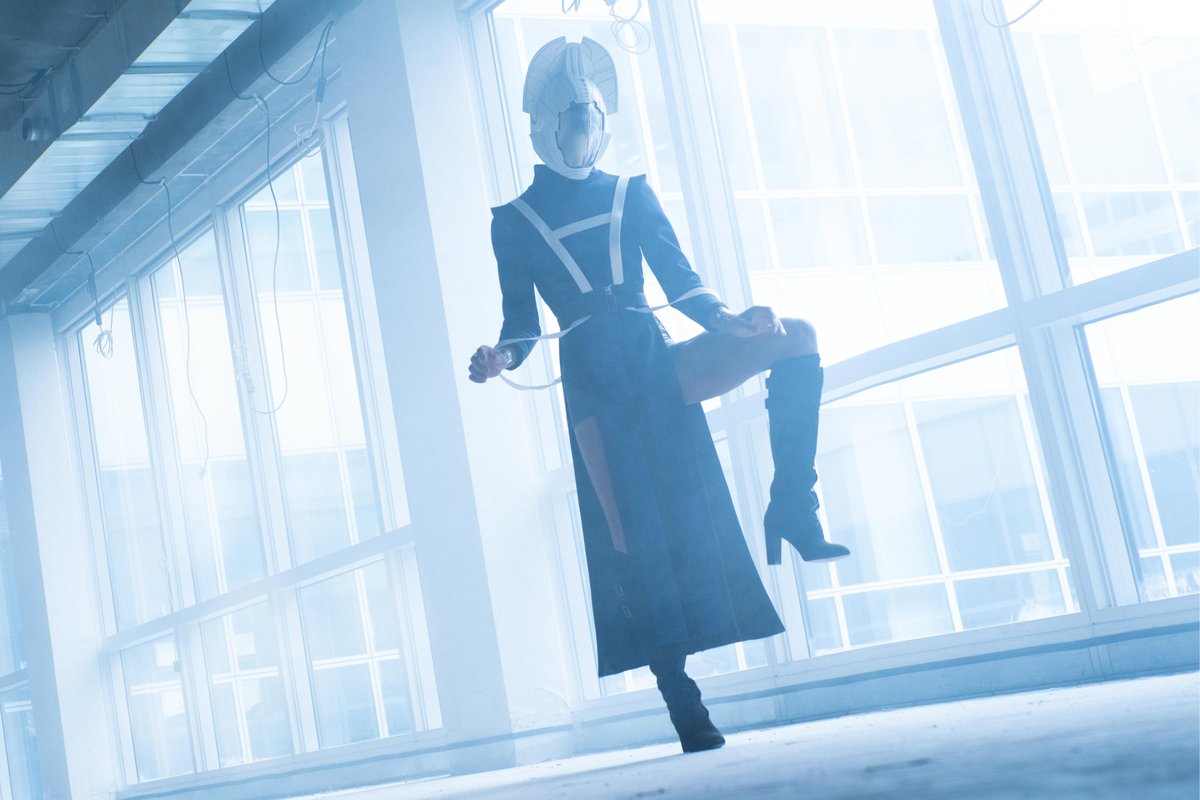 MartianAgency's tweet photo. HESPERIAN GODS | NEW COLLECTION
SS 20-21 // Lookbook PART 1
NYMHERIA DIVINITY

HESPERIAN Helmet
3D printed

KALEITH Dress-Coat Is Blue Neoprene, black shiny Neoprene yokes, black soft lining

_____
Photography by @luciemonr0e
Model @mystic_nyck_ninja https://t.co/3jKzc8pBaZ
