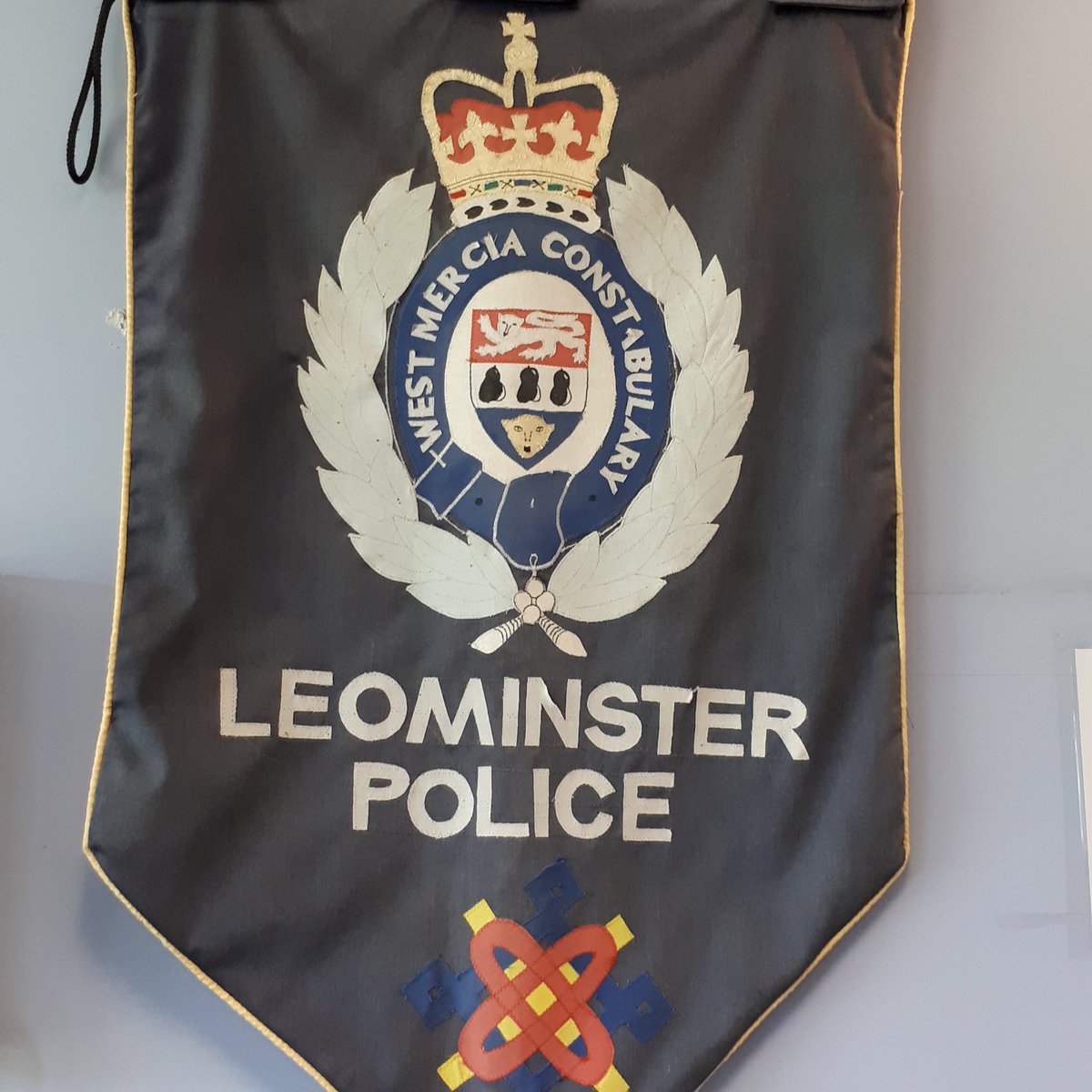 LeominsterCops's tweet photo. Leominster officer Pc Hussey is investigating a possible racial incident that happened at Sydonia Skate park on the 30/05/2020 at 7pm. A group of older teens were calling names to a 10yr old child. Did you witness this? Please call us on 101 quoting 472-S-200620 with any info. https://t.co/pD1EXBfw9f