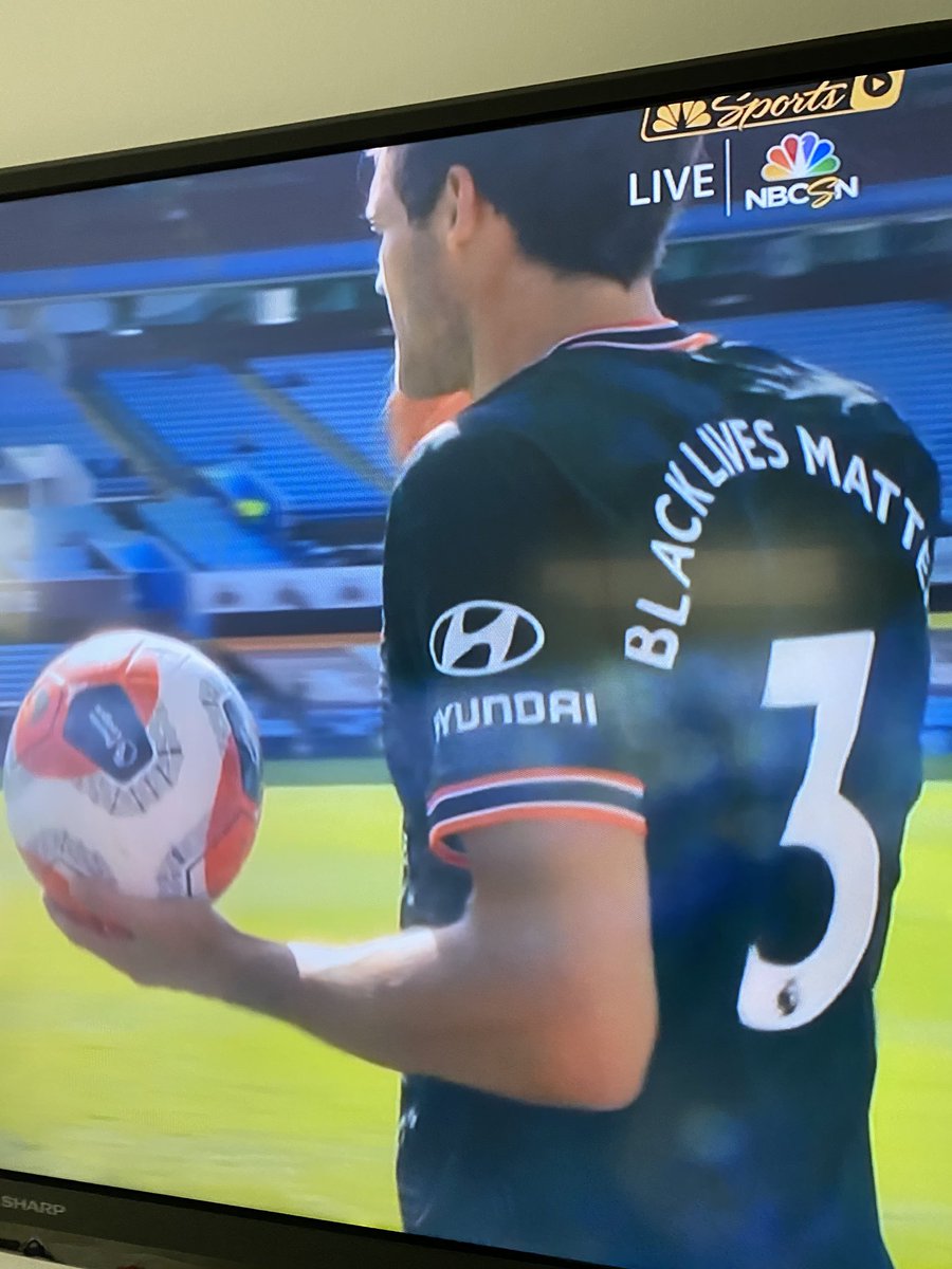 Way to show support Chelsea. Settling in to watch Chelsea Vs Aston Villa and can see both teams are wearing Black Lives Matter shirts