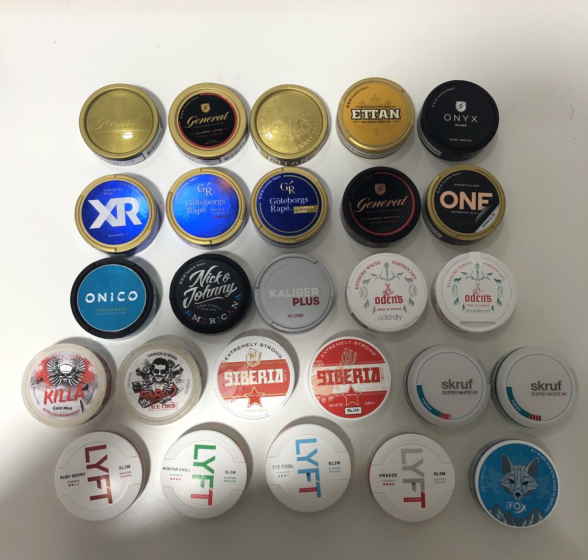 BristolSnus's tweet photo. Large range of snus and nicotine pouches available! Get in touch for prices and delivery options! #generalsnus #snus #uksnus #snusuk #siberia #siberiasnus #pablosnus #odens #goteborgs #ettan #lyft https://t.co/t6FjuEUsDJ