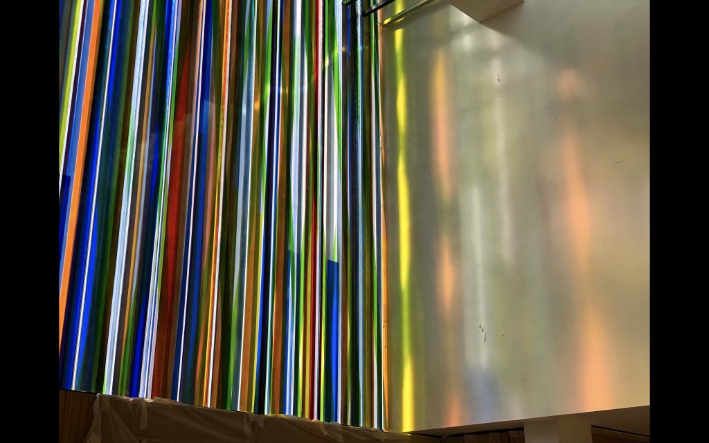 accrover's tweet photo. Vitrail de l’Église de Montigny-Lès-Cormeilles by CONCEPT FACADE https://t.co/54DVil39Ks