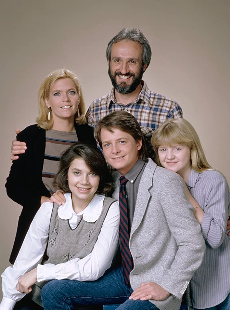 Happy birthday to Meredith Baxter & Michael Gross, seen here with the cast of  