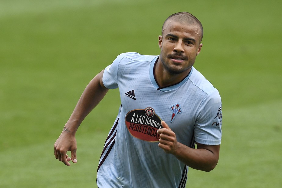 geglobo's tweet photo. Campeonato espanhol: Rafinha Alcântara faz dois golaços em um minuto, e Celta massacra Alavés https://t.co/GaPp7iKF0z https://t.co/lqEMlJPNIn