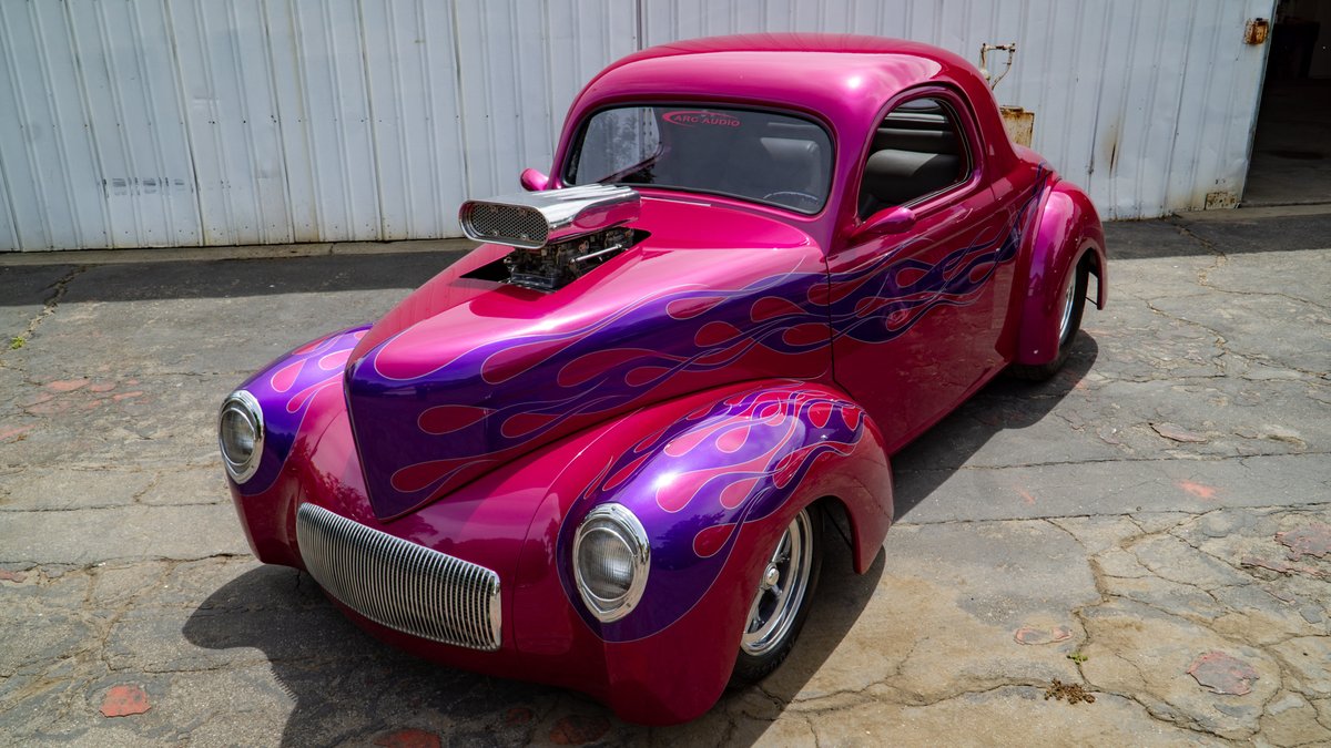 ArcAudio's tweet photo. This Willy's is straight out of the Hot Wheels catalog! Full ARC system hidden inside with the polished ARC amp front and center in the trunk.
#showstopper #arcaudio #stocksucks #reallifehotwheels #hiddenaudio #buildityourway https://t.co/KBYnHT7fMM