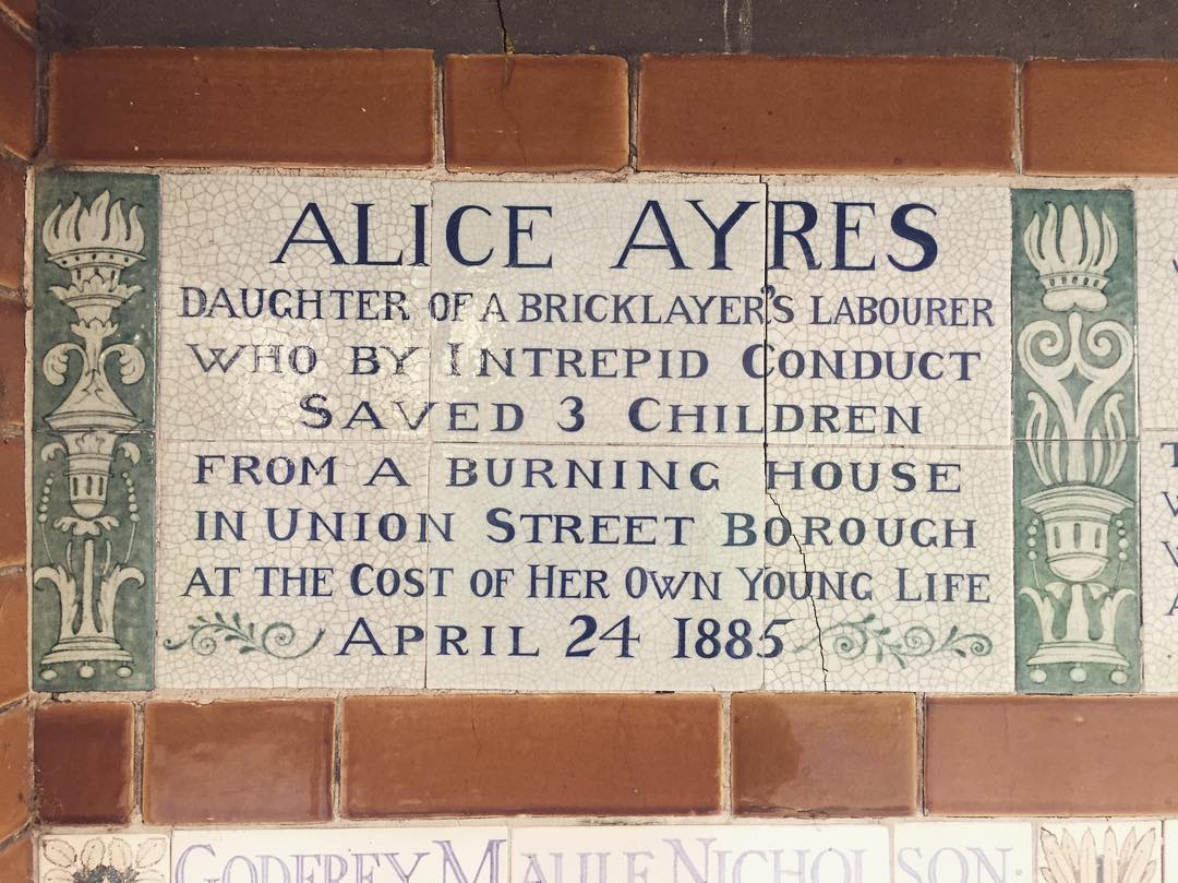 (3/11) Watts proposed that a marble wall inscribed with the names of everyday heroes be built in Hyde Park. Sadly, his suggestion could not garner enough support, leading him to quip that if he had proposed a race course instead, he would have had plenty of sympathizers.