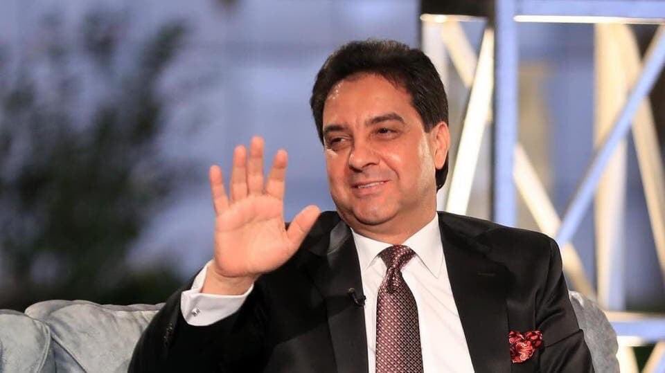 #أحمد_راضي الحزن اعمق من الكلمات يوم بعد يوم نرى العراق يبتعد نحو الظلام بالامس كنا متفائلين واليوم اصبحنا صامتين