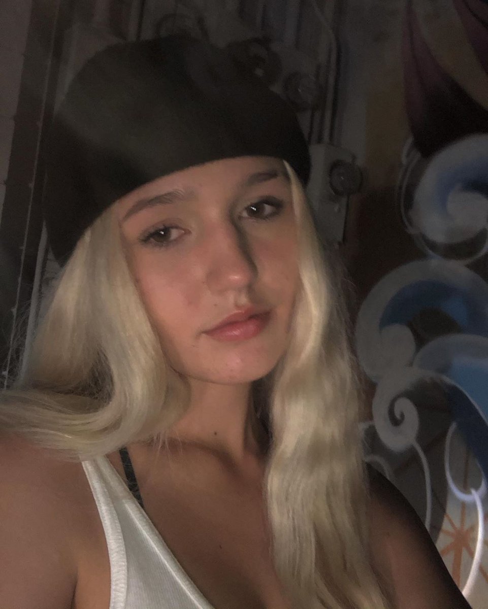 PrivPrincess69 tweet picture