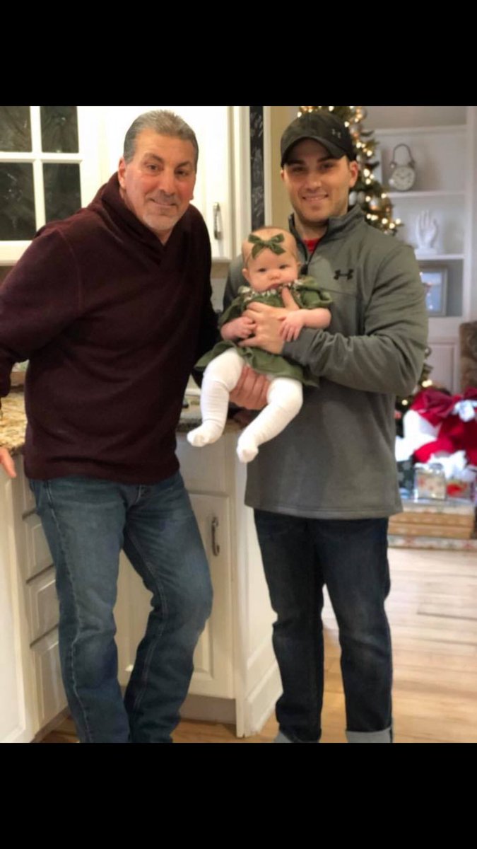 LaBrutto's tweet photo. Happy Fatherโs Day!!! Love this guy!! Has taught so much in life. I am a lucky man!
#LiveLifeUnderPar ๐๐๐บ๐บ https://t.co/MrFKAfxu61