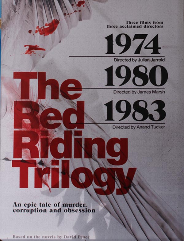 ClubdeCinefilos's tweet photo. #Crítica #RedRidingTrilogy Miniserie de tres episodios a modo de películas entrelazadas. Cine negro del que ya no se hace; sórdico, violento, desagradable y hasta incómodo, pero de gran calidad. https://t.co/sn9RQwcJ6H https://t.co/WsOLe0BMsX