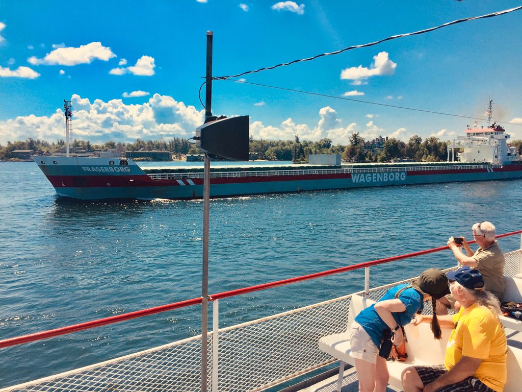 BoatToursSam's tweet photo. Lots of close encounters with ships on the new American Narrows Tour! The Fraserborg here passed chased for 1/2 the tour before passing us at Boldt Castle! https://t.co/9nkvEE0wl8