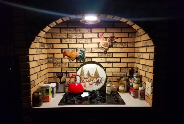 GetInLight's tweet image. No limitations on where you place the light, find a place where you need accent lighting and there you go!

#Inlight #Getinlight #Ceilinglights